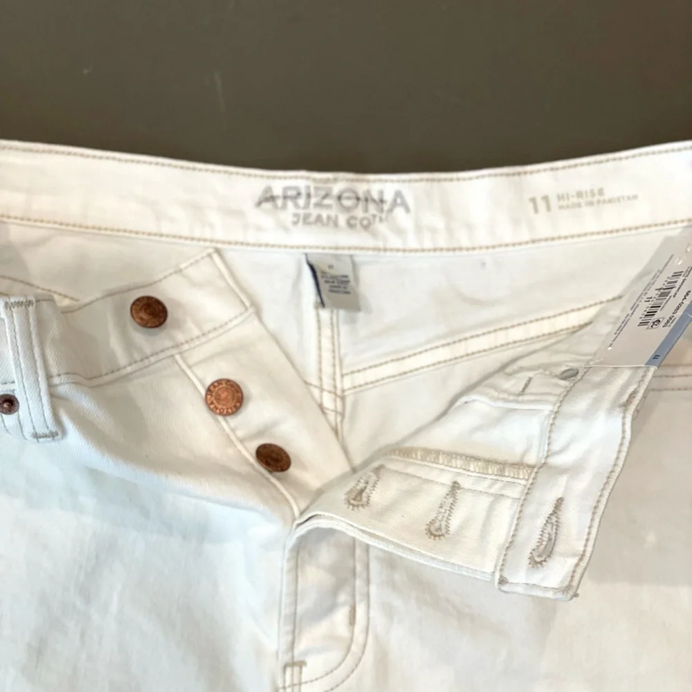 Arizona Jean Co Button Fly Hi-Rise White Cut Off Jean Shorts Distressed Rear Poc
